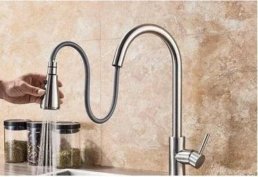 ברז מטבח נשלף Rozin – עיצוב פרקטי ואלגנטי - home-store.co.il