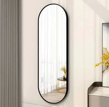 מראת גוף אובלית 50×150 ס"מ בצבע זהב – CUBINA - home-store.co.il