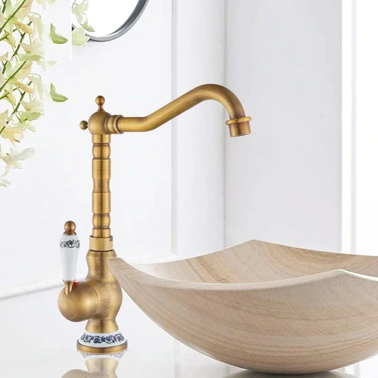 ברז יוקרתי למטבח בסגנון רטרו – דגם Retro - home-store.co.il